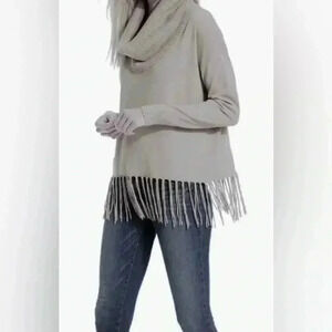 Michael Kors Knit Turtleneck Sweater with Fringe Women’s Size Large Boho Hippie